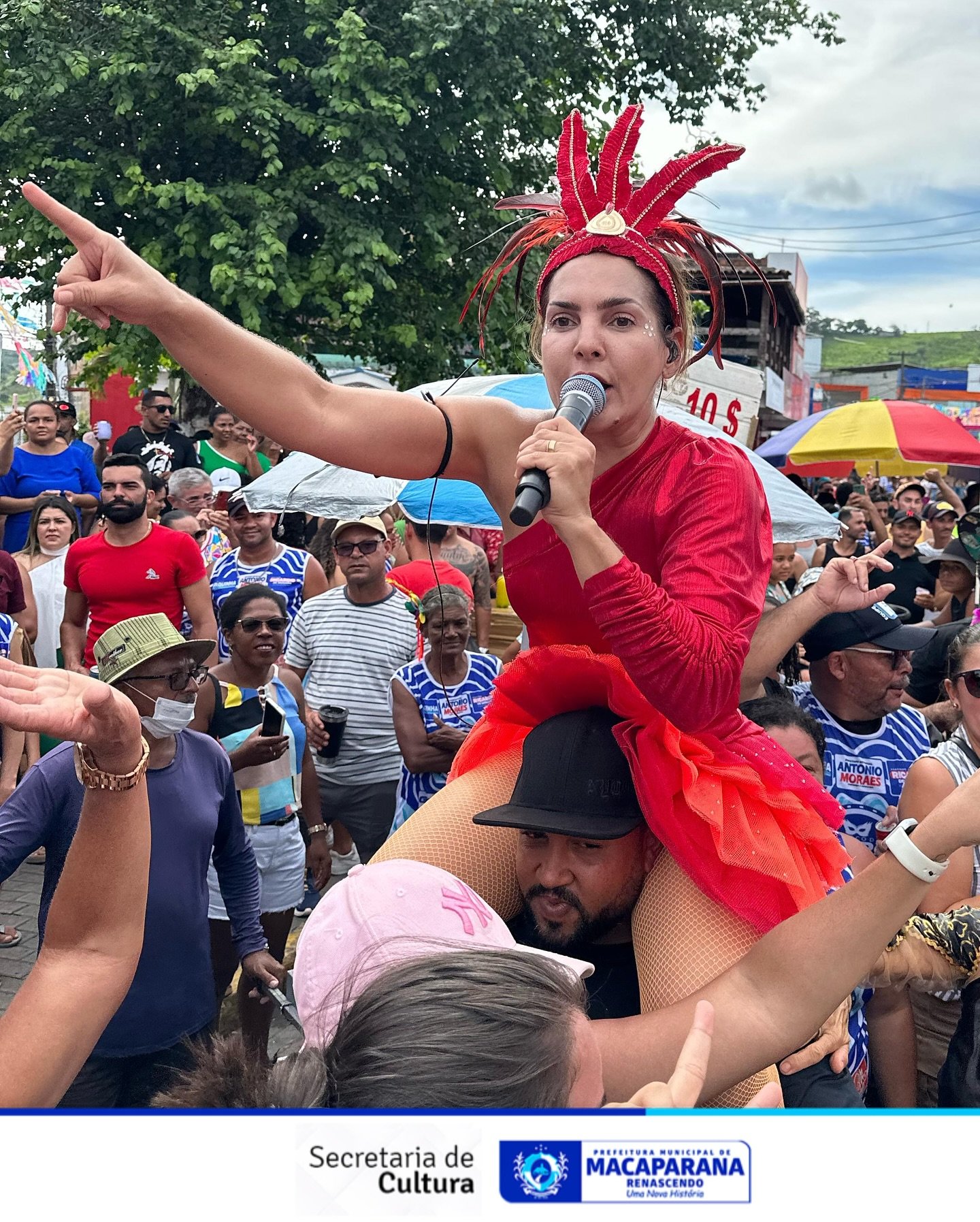 Bloco da Beira Rio anima foliões com show de Silvana Salazar!